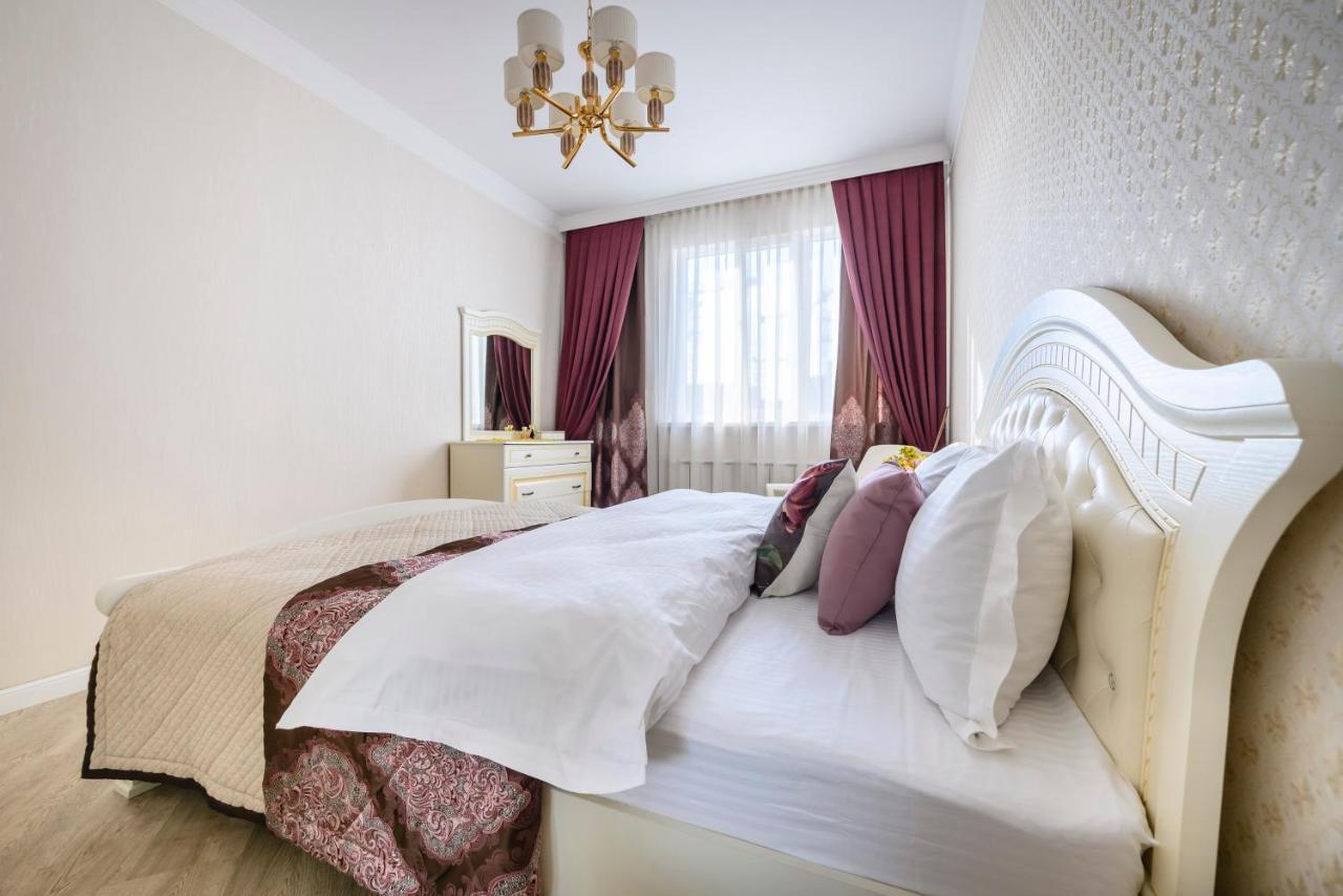 дома - на 6 человек Apartment Almaty