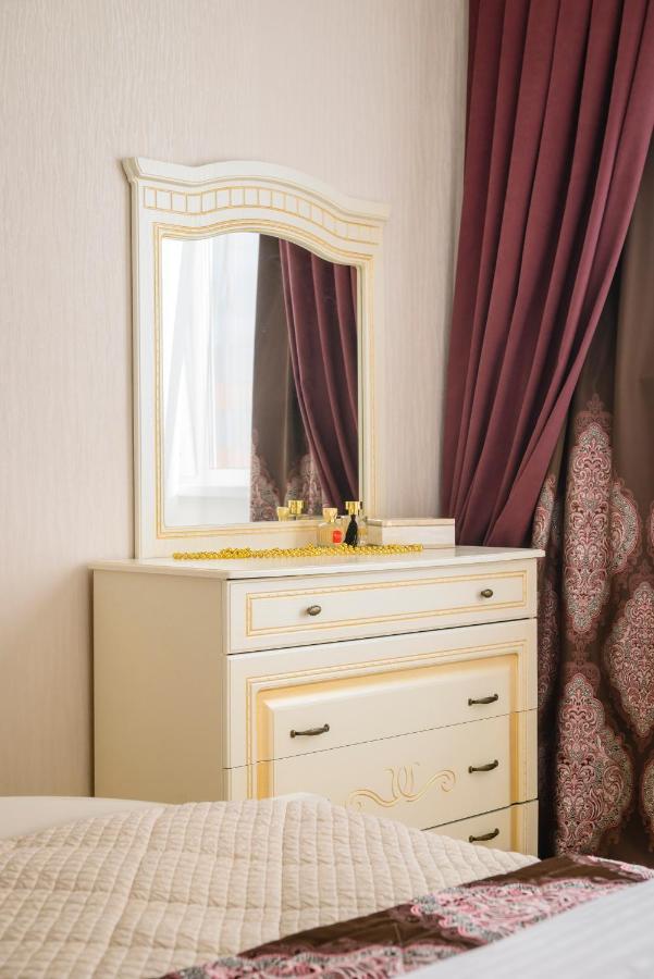 дома - на 6 человек Apartment Almaty